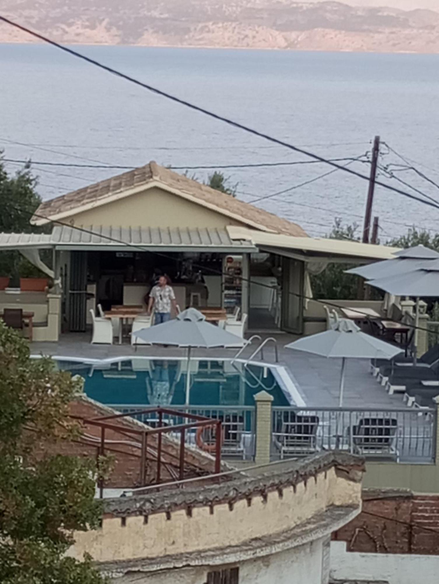 Sarakinos Apartments 巴尔巴蒂 外观 照片