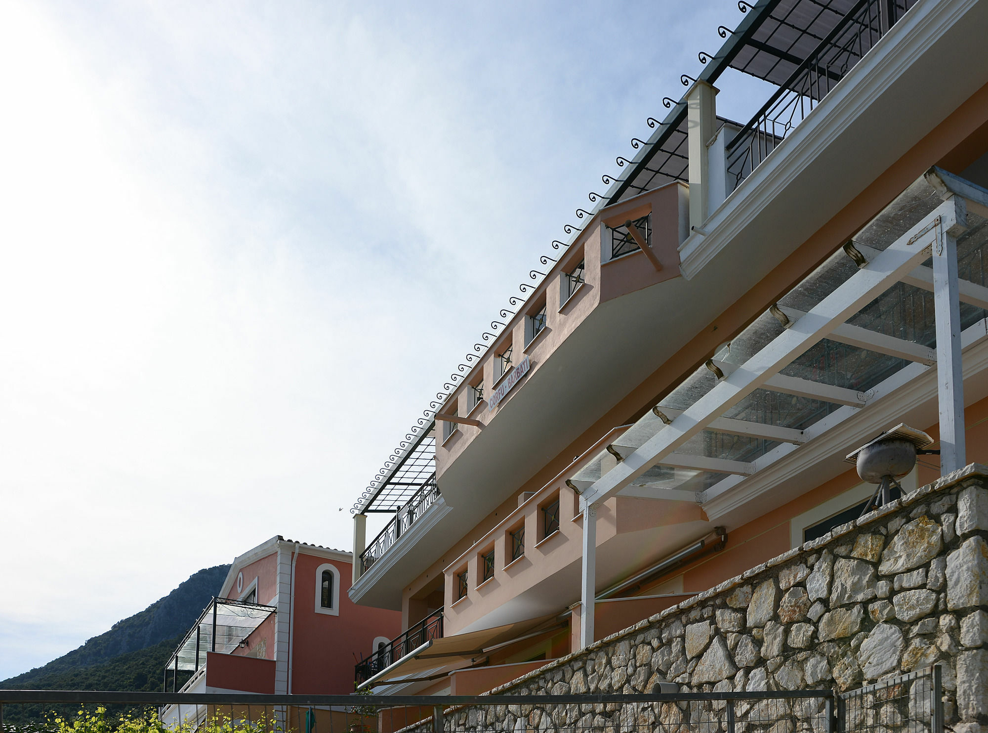 Sarakinos Apartments 巴尔巴蒂 外观 照片